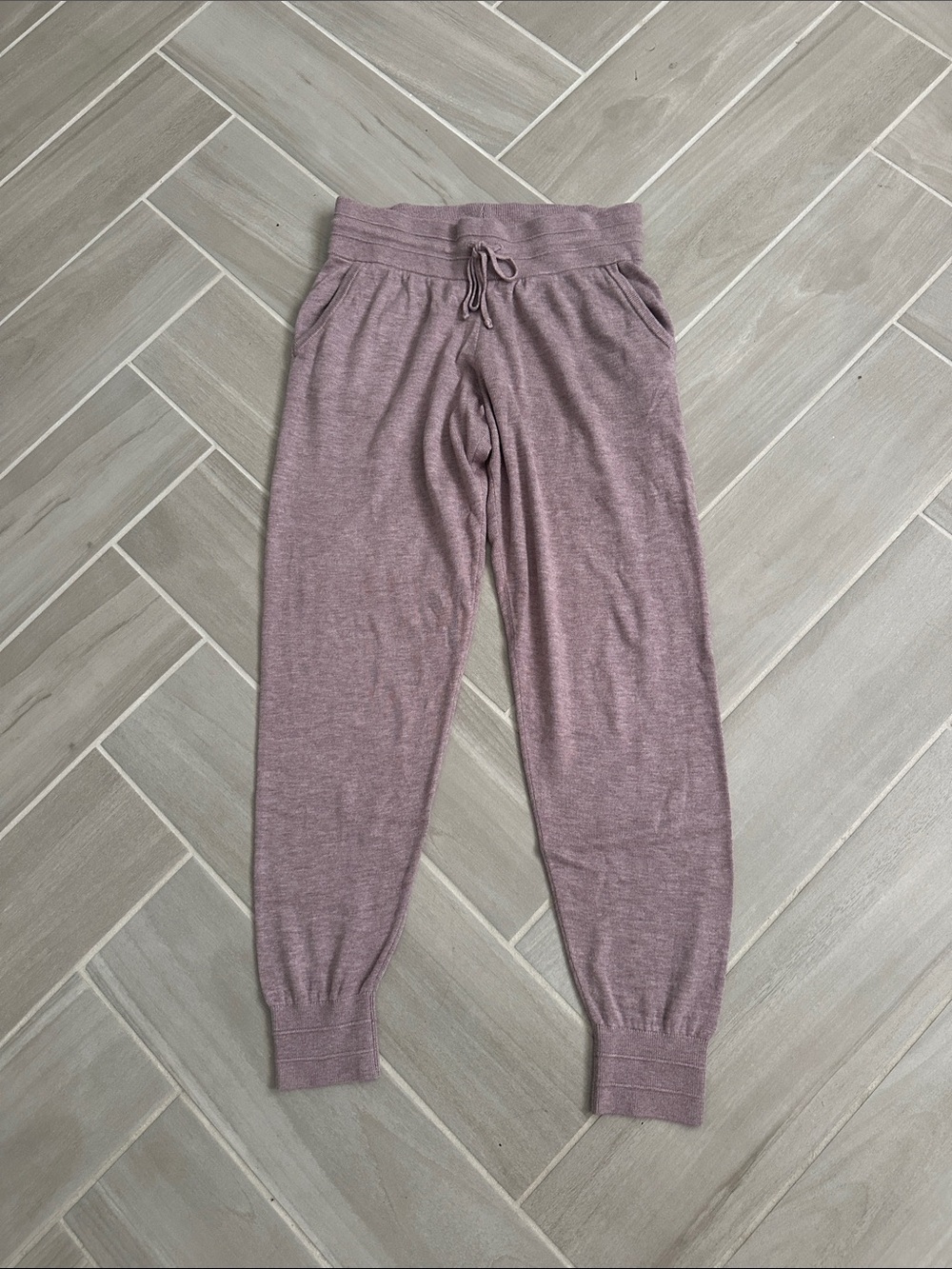 lululemon athletica Mauve Knit Jogger Pants